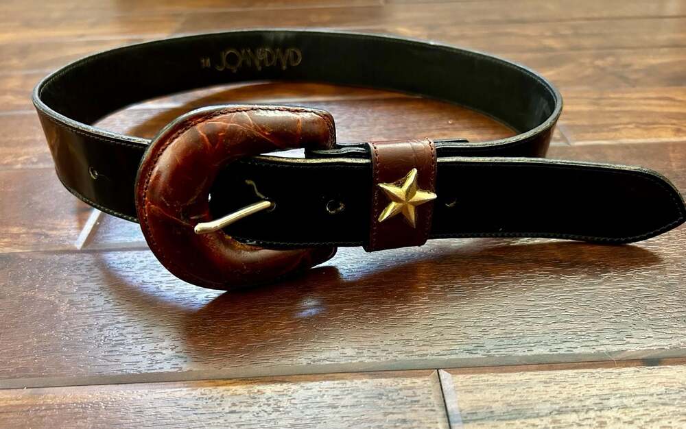 Joan & David Vintage Western Star Patent Leather Belt Cowgirl 90s Statement